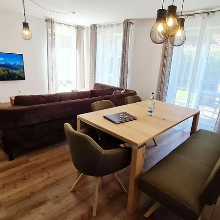 Alpina Zon-appartement Met Xl-terras Fussen